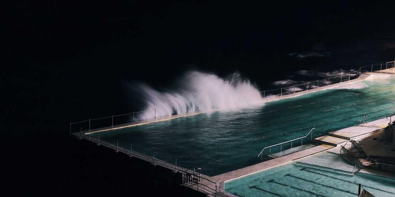 2026年下半年站长圈要关注的五件事:AI标注、新规、域名都在这了-第1张图片-王尘宇 2026年下半年站长圈要关注的五件事:AI标注、新规、域名都在这了-第1张图片-王尘宇
